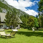 Park - Adults Only Bohinji-tó