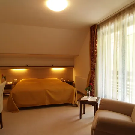 Couette-café Park - Adults Only 4*
